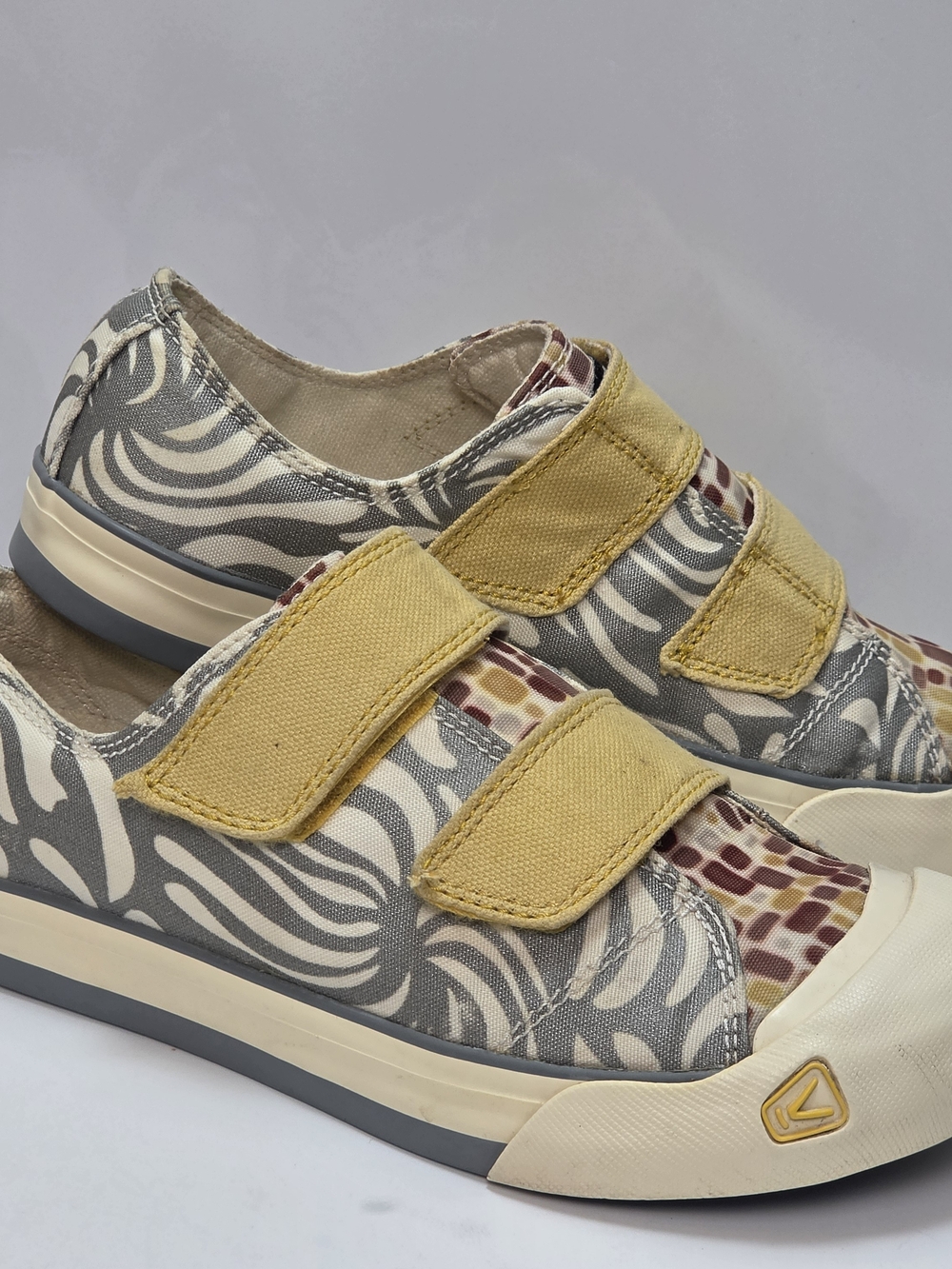Keen Sula Multi-Print Canvas Sneaker, Great Condition, Size 7